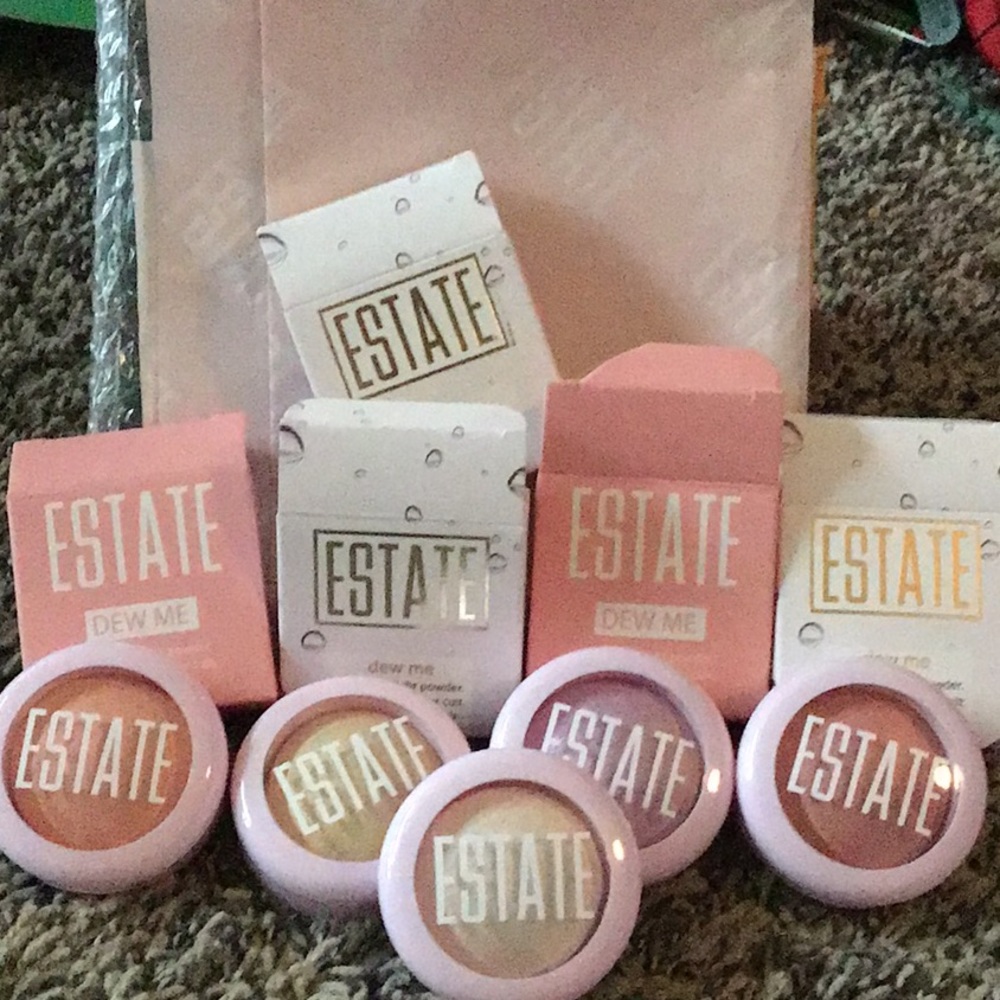 Estate baked highlighter bundle! All brand new!